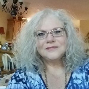 Meet your Posher, Deborah